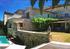 House with private pool and open view, Barjac center
