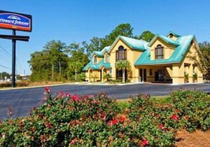 Howard Johnson by Wyndham Dothan