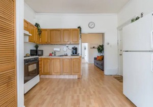 HUGE Sun-kissed 3BR 1 Stop to NYC