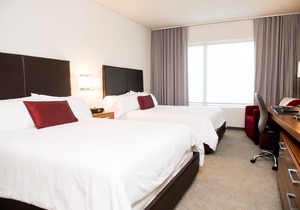 I Hotel And Conference Center