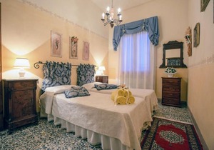 Iano Villa Sleeps 8 Pool Air Con WiFi