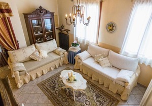Iano Villa Sleeps 8 Pool Air Con WiFi