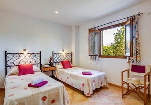 Ibiza 4 bedroom villa, Cala'n Blanes