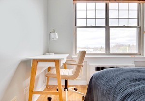 Ideal Evanston 1BR, 1 mile from Northwestern campus, by Blueground