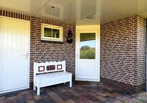 Ideal for a family vacation, quiet location, close to the North Sea beach