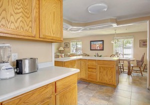 Ideally Located Westminster Home - Sleeps 13!