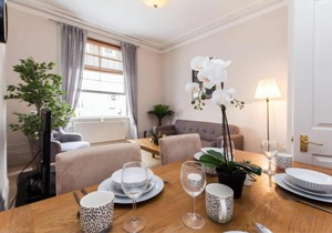 Ifield G · Beautiful Central Apartment, Earls Court