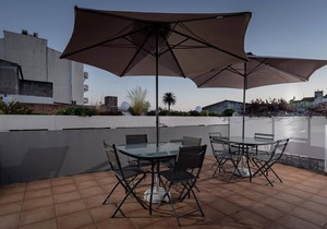 In53 Guest House - 2 Double Rooms in Ponta Delgada