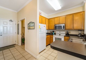 Inn at Dauphin Island 401 End Unit with Great Views!