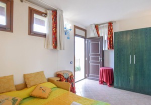 Inviting vacation apartment near the beach.