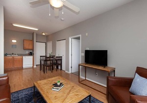 Iowa State University Flat + Gym + Pool