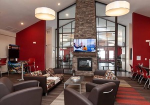 Iowa State University Flat + Pool
