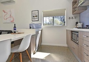 Ironbark Hill Villa 1 Tyrian