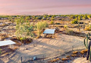 Ironwood by AvantStay Secluded Ranch Home w Pool Private Horse Stables