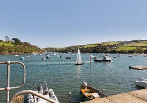 Island Quay 10