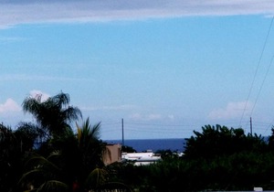 ISOLA– Breezy 2nd floor Apt in beautiful neighborhood just min to Beaches & BQN