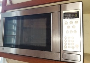 ISOLA– Private 1st floor Apt in beautiful neighborhood just min to Beaches & BQN