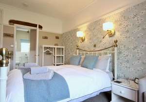 Ivy Cottage Bed & Breakfast
