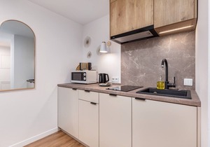Jantaris B4 | 1 Bedroom | Terrace|Air Conditioning