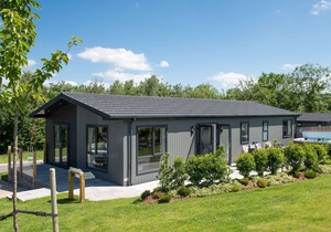 Juniper Lodge, 28 Roadford Lake Lodges