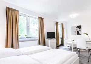 K61 modern apartment in a central location for 3 people in Cologne Höhenberg with W-LAN