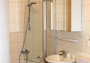 K98b modern apartment with W-LAN in Cologne Weiden