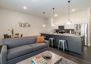 Kasa | 2BD, Walk to Sculpture Park | Des Moines