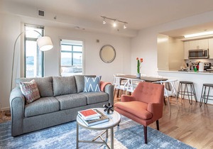 Kasa | Inviting 2 BD + Pool Access | Arlington