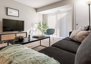 Kasa | Inviting 2BD, Near Notre Dame | South Bend