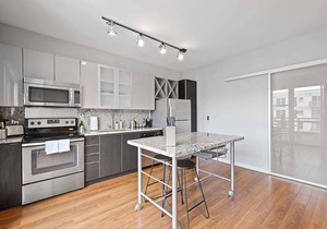 Kasa | Stay in or Go out in Steel City | Pittsburgh
