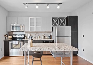 Kasa | Stay in or Go out in Steel City | Pittsburgh