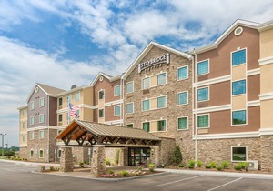 King Suite. Free Breakfast Buffet. Pool & Hot Tub Access.