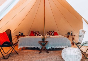 King Tent w/Shared Bathroom - Find us among the juniper trees and the open sky.