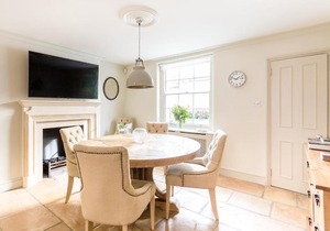 Kinnerton Street by Onefinestay