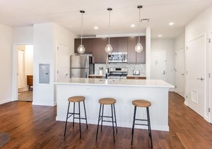 Kislak 306 Luxurious 1BR in Heart of Downtown
