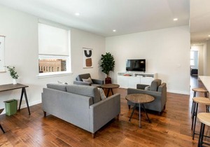 Kislak 403 Luxurious 2BR Retreat Above the City