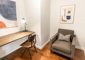 Kislak 601 1BR Penthouse with Stunning Rooftop Terrace