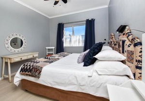 Knysna Pocket Breaks Unit 5