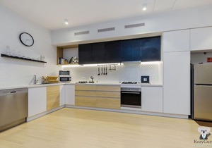 KOZYGURU | West End | 10 mins to City | 1 Bed APT + FREE PARKING | QWE017