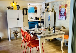 L'Inattendu, an air-conditioned haven of peace in the heart of the historic center, with a view