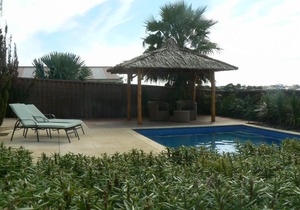 La Mer - Home with a Pool