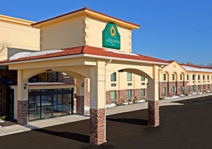 La Quinta Inn by Wyndham West Long Branch