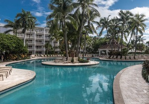 Lago Mar Beach Resort & Club