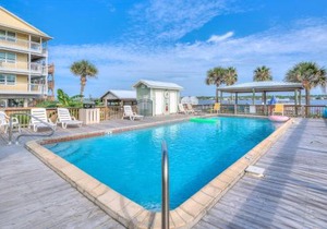 Lagoon Landing 305 condo