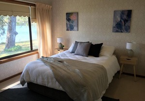 LAKES EDGE @ LAKE CONJOLA