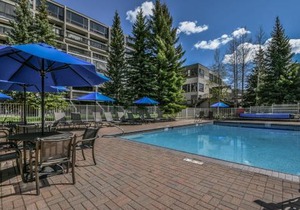 Lakeside 1481 by SummitCove Lodging
