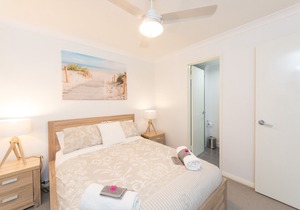 Lakeview Apartment 16