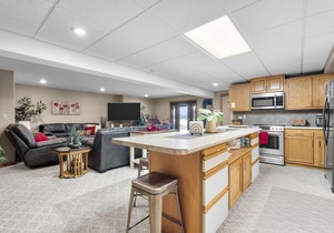 Lakeview Living - LOWER Living 2 - Vacation Rental