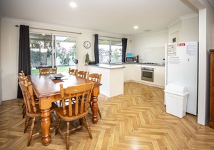 Lancelin By The Dunes - Low Mid Week Rates!