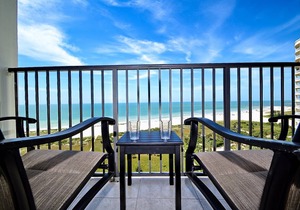 Landmark Tower 1707 Charming 17th Floor Oceanfront Condo